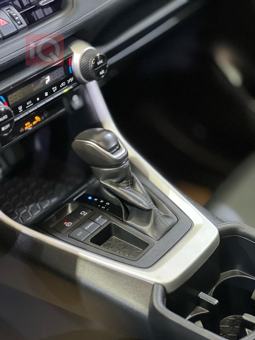 تويوتا راف 4